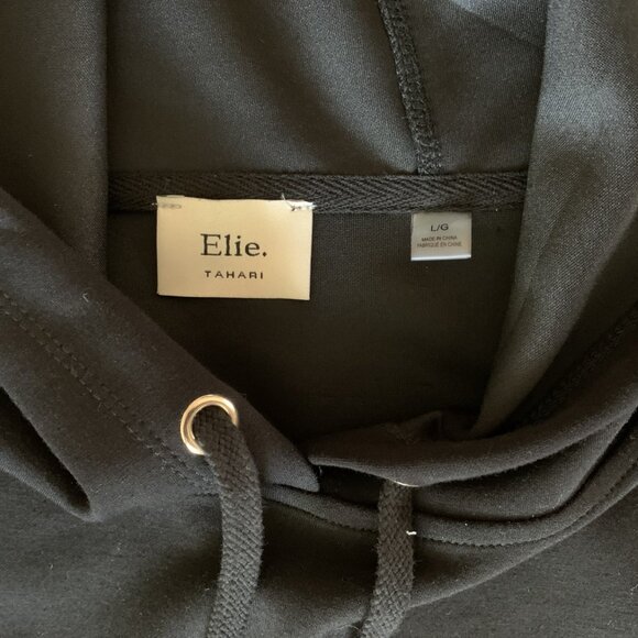 Size Large Black Elie Tahari Short-Sleeve Hoodie with Gold Details - Picture 3 of 5